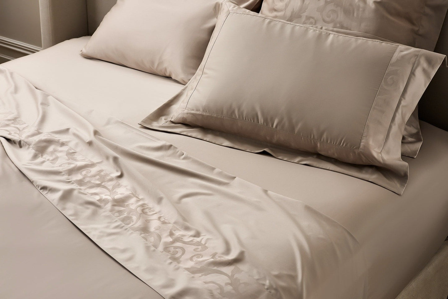 Oyster Taupe Flat Sheet Set