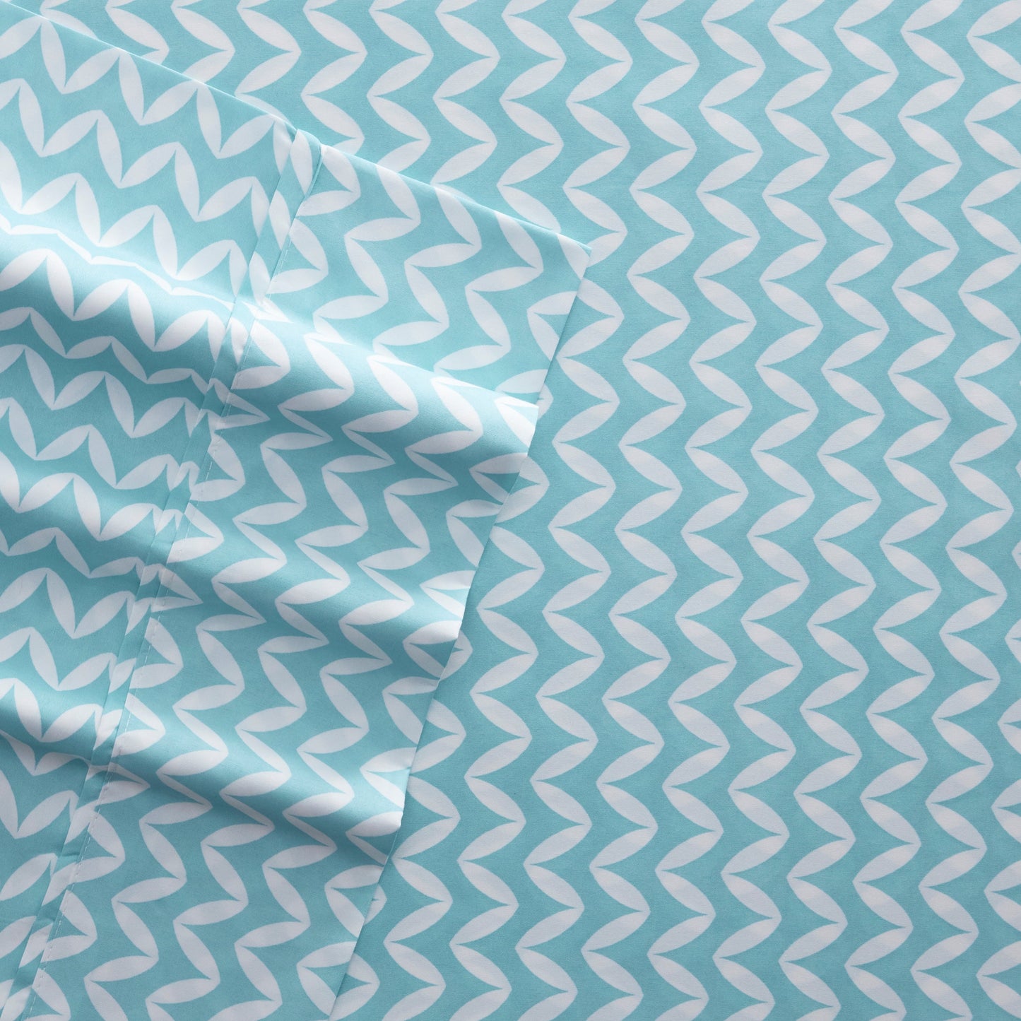 Puffed Chevron Pattern 4-Piece Sheet Set