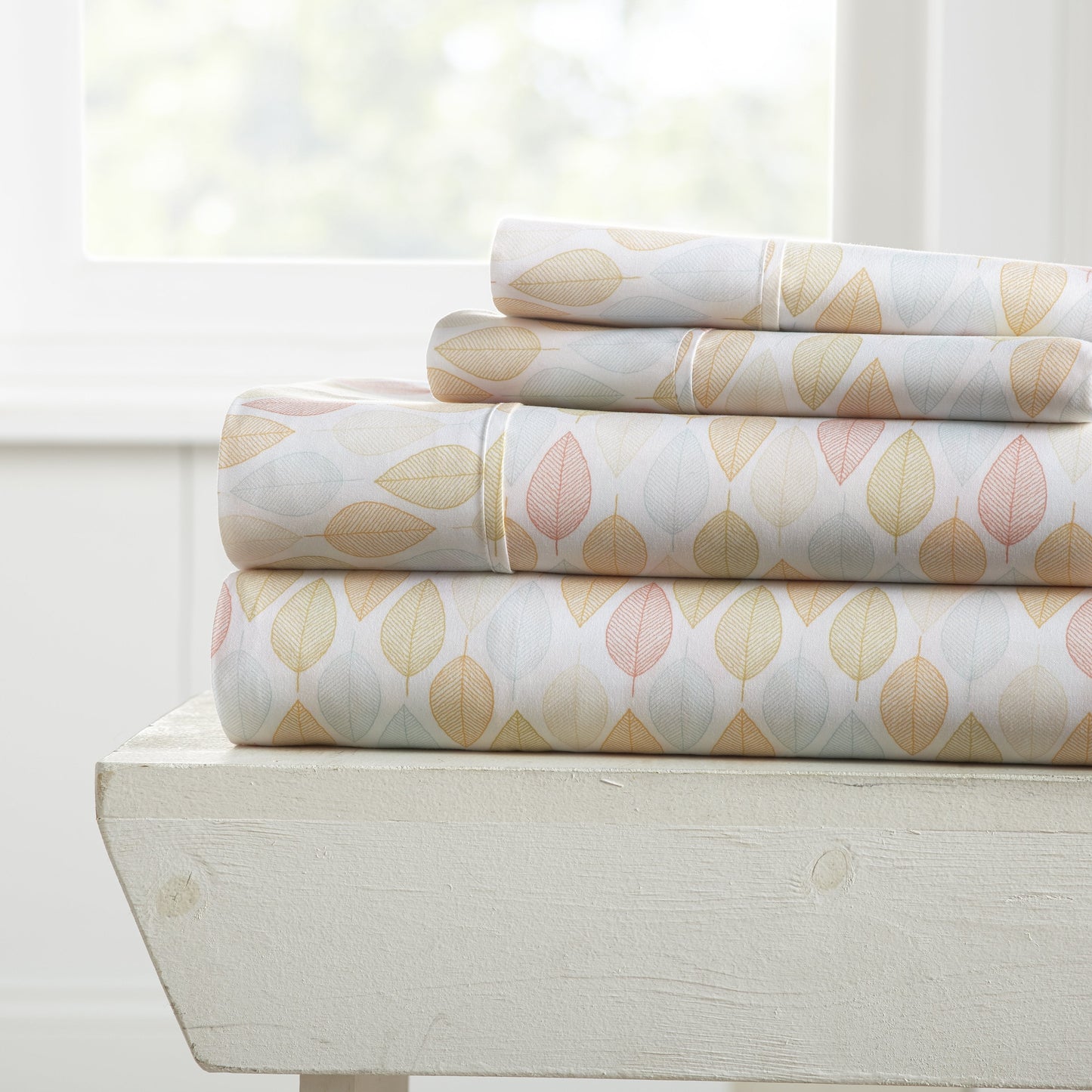 Leaf Pattern 4-Piece Sheet Set