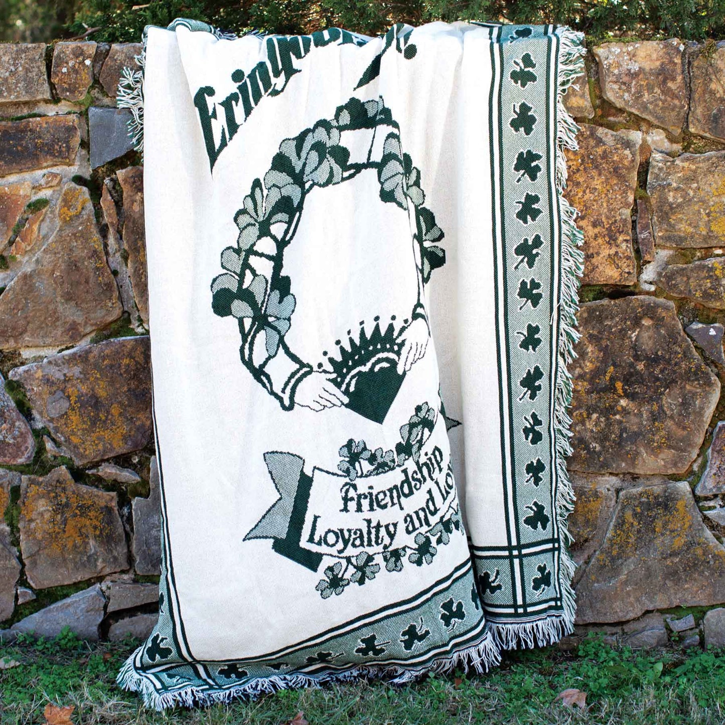 Erin Go Bragh Claddagh Blanket