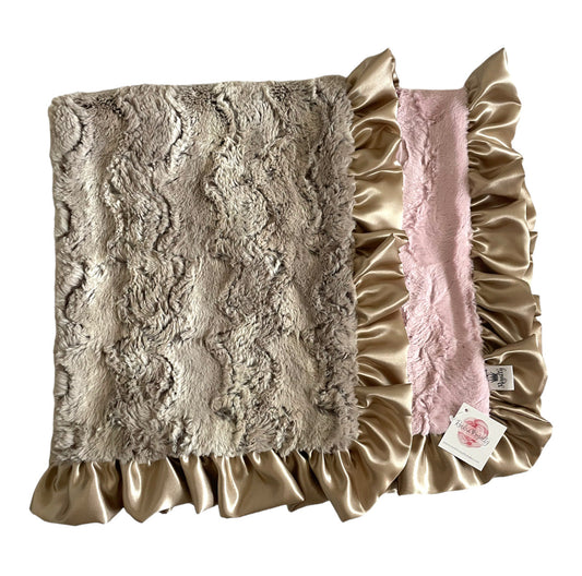 Luxe Rabbi Blush Blanket